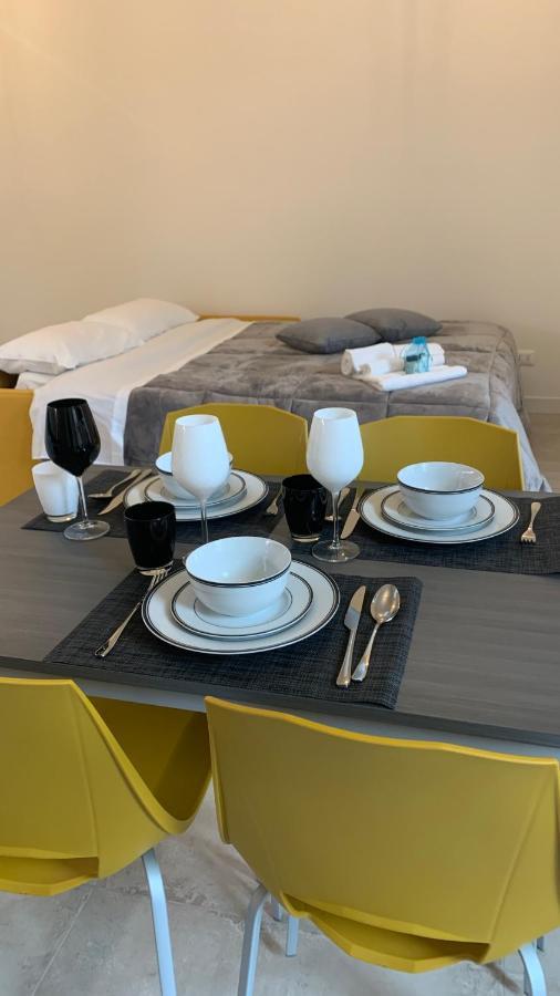 Dimora Di Privacy Fronte Parco E Ospedale Di Monza Apartment Lissone Exterior foto