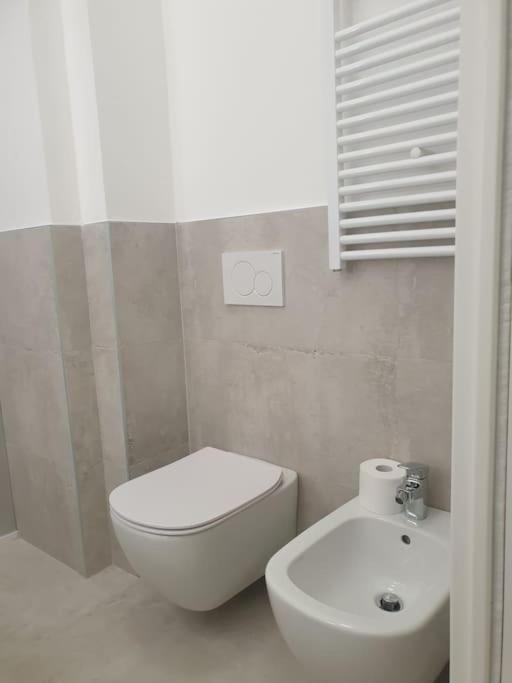 Dimora Di Privacy Fronte Parco E Ospedale Di Monza Apartment Lissone Exterior foto