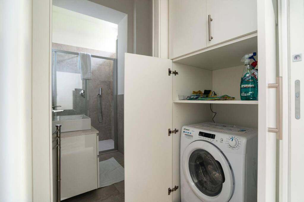 Dimora Di Privacy Fronte Parco E Ospedale Di Monza Apartment Lissone Exterior foto