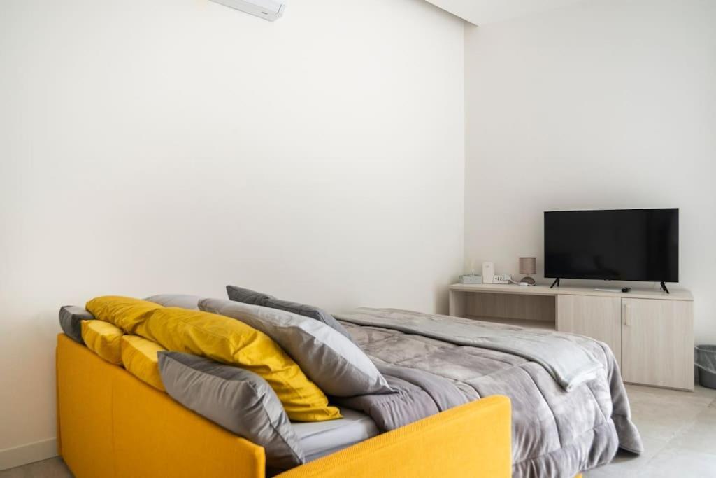 Dimora Di Privacy Fronte Parco E Ospedale Di Monza Apartment Lissone Exterior foto